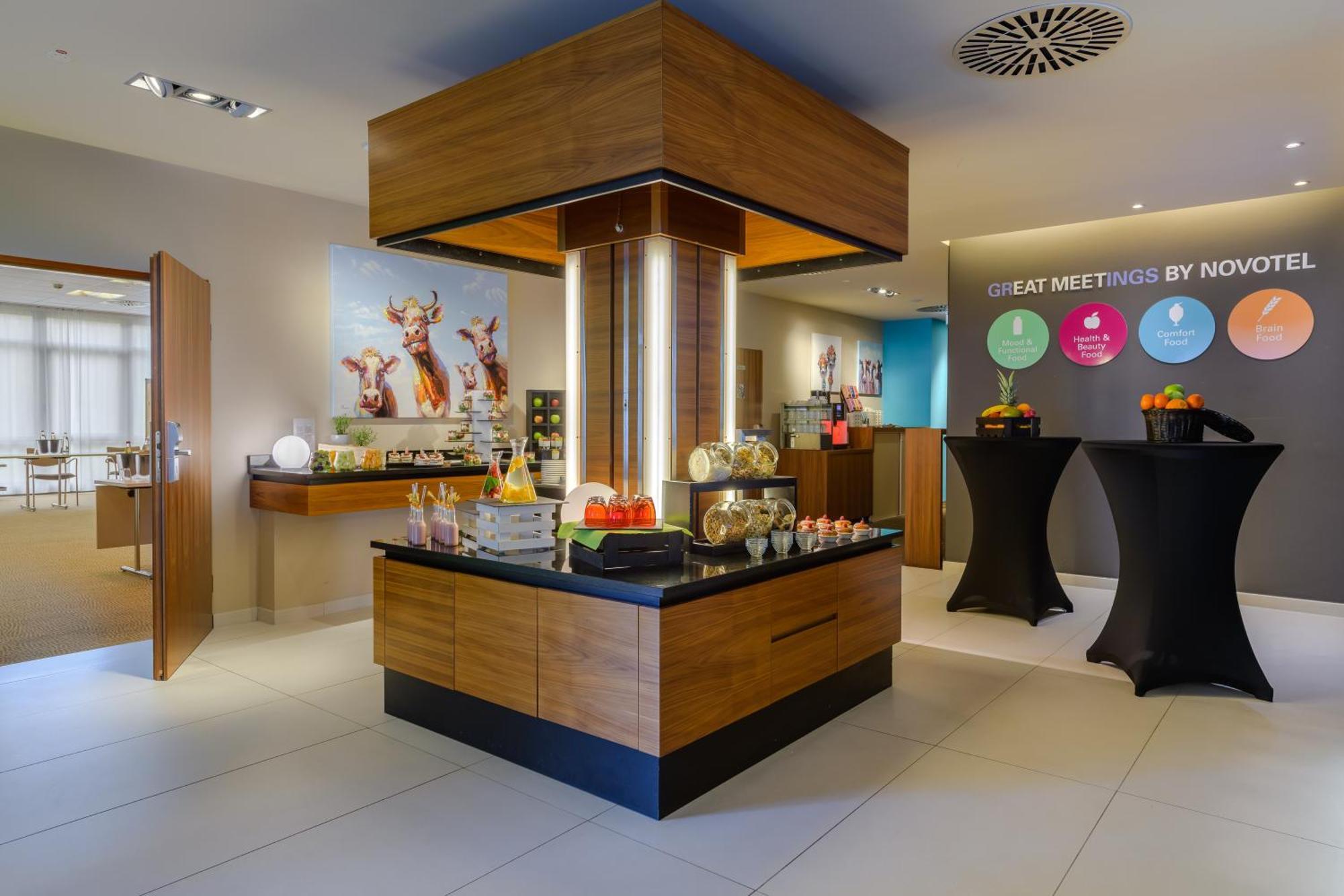 Отель Novotel Am Messezentrum 4*