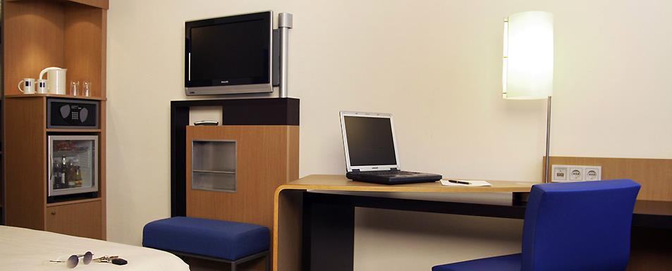 Отель Novotel Am Messezentrum Нюрнберг